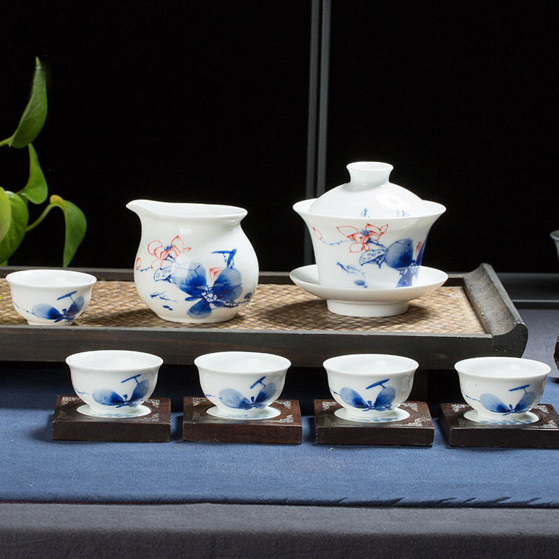 景德镇手绘春风细雨藤陶瓷茶具套装 青花瓷手绘陶瓷茶杯品茗杯盖碗公道杯8件礼盒包装