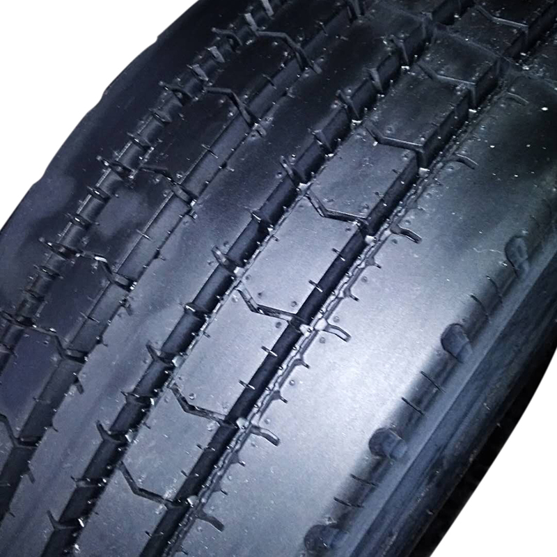 朝阳卡车中长途轮胎245/70R19.5-16 CR960A 导向、拖车轮位