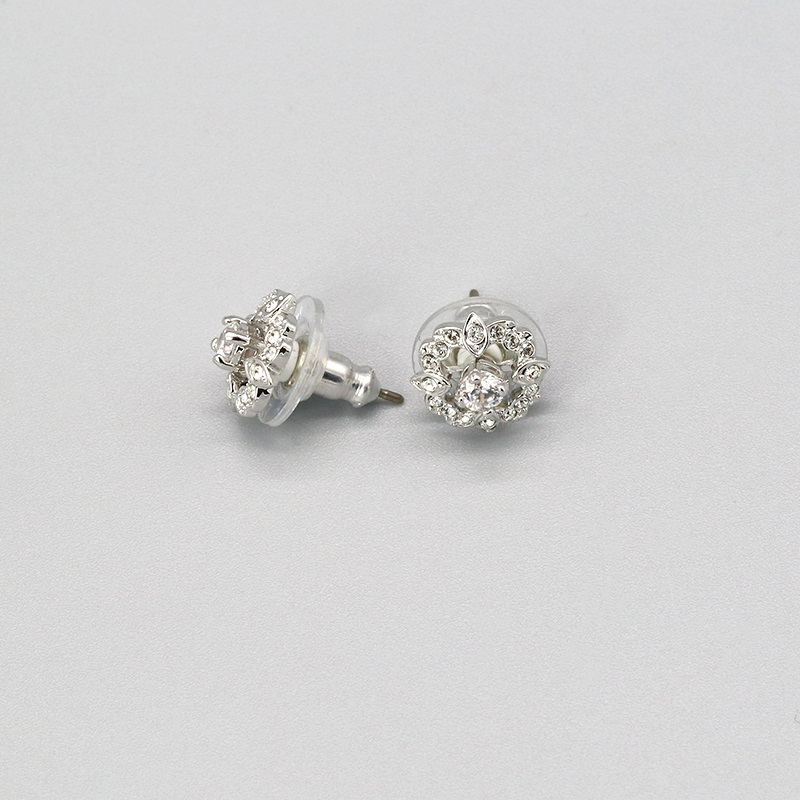 SWAROVSKI 施华洛世奇 SPARKLINGDANCEFLOWER人造水晶穿孔女士耳饰5396227