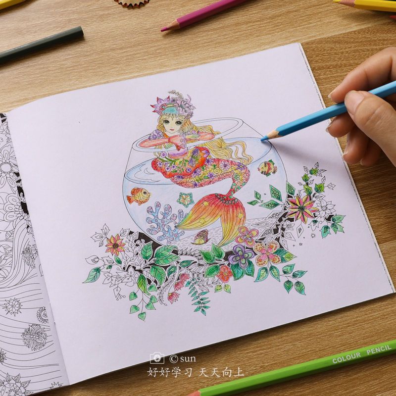 秘花园时间旅程手绘涂色填色书儿童涂色书成人减压画册秘密花园神秘