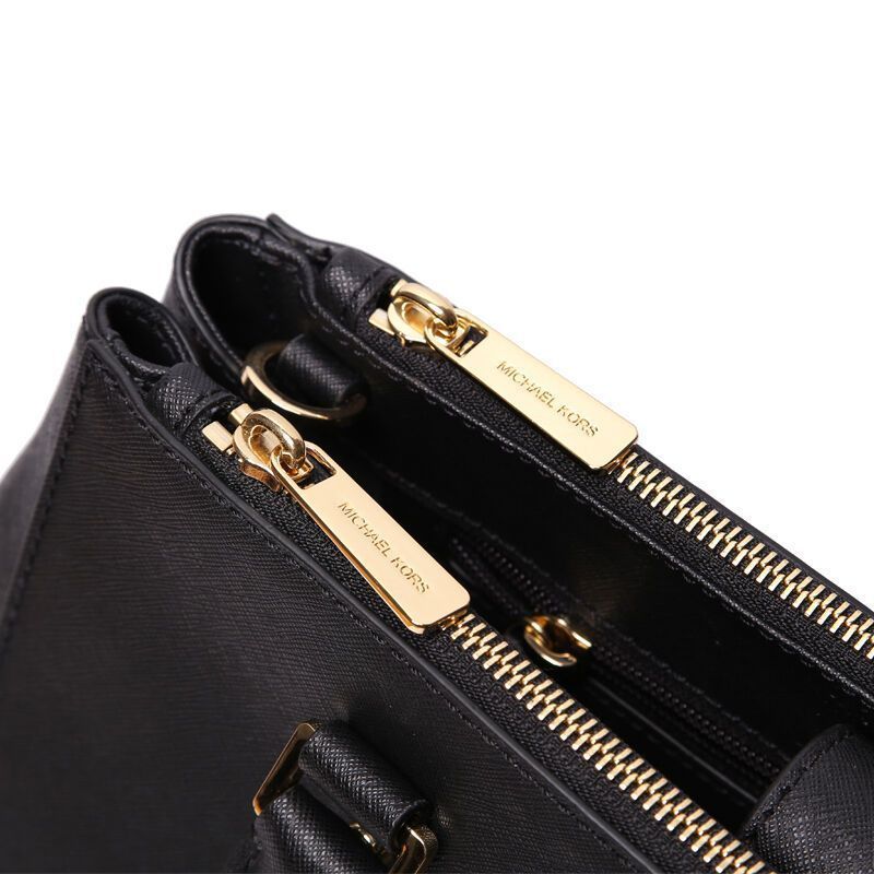 mk迈克科尔斯michaelkors杀手包笑脸包十字纹中号30s4gtvs6l