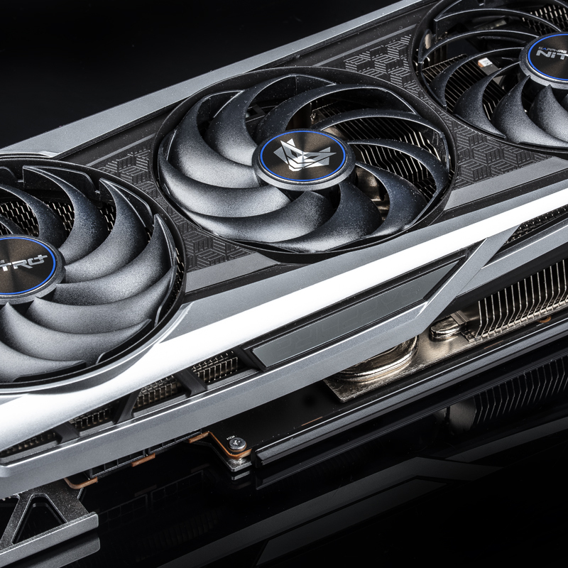 蓝宝石 AMD RADEON RX 6900XT 16G超白金台式机显卡 7nm RDNA 2架构 RX 6900XT 16G超白金