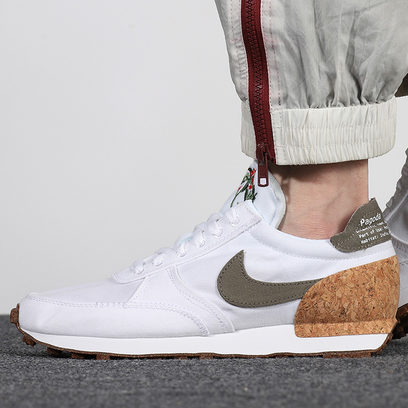 nike耐克时尚潮流男女华夫复古休闲运动舒适跑步鞋cz9926100sz