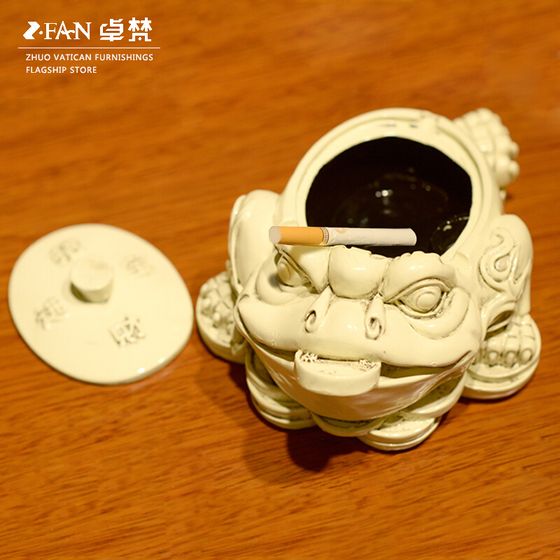 金蟾烟灰缸带盖客厅茶几复古办公室桌面个性创意摆设家居摆件