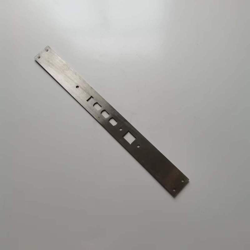 帮客材配全新原装推拉导向板 JP5120K-1-LS(40*388)直角双孔 收前务必验货高清大图
