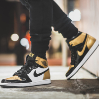 耐克 Nike Air Jordan AJ1 aj1 乔1 黑红脚趾禁穿年度新秀陈冠希联名丝绸男士休闲运动高帮篮球鞋