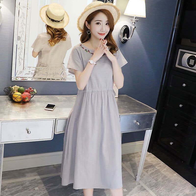 迪鲁奥(DILUAO)夏季短袖孕妇裙韩版长款宽松大摆孕妇装裙子A字裙夏装时尚绣花中长款休闲大码怀孕期连衣裙长裙遮肚显瘦潮图片