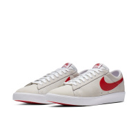 Nike耐克官方SB ZOOM BLAZER LOW GT男/女滑板鞋休闲情侣鞋704939
