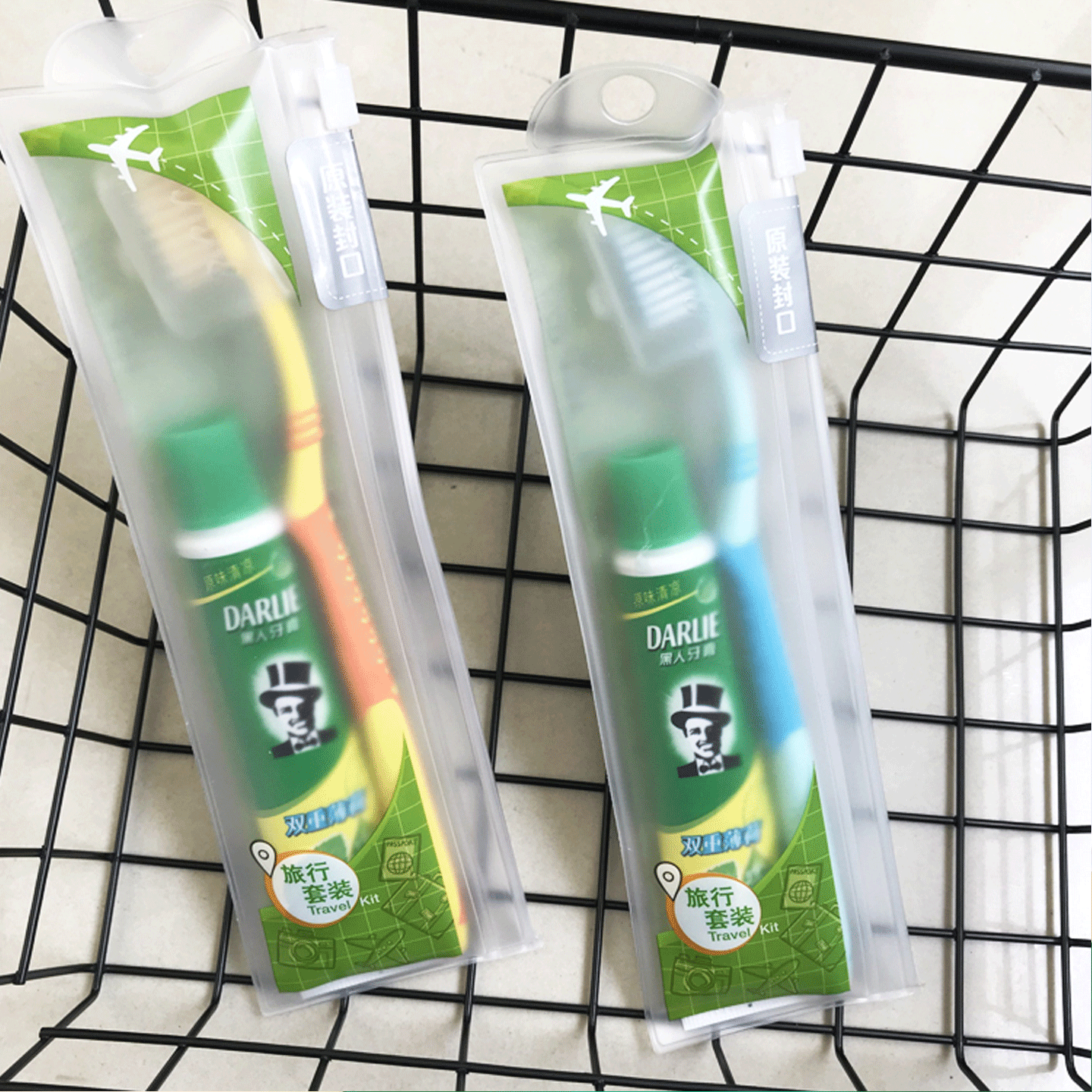 好来(黑人)双重薄荷牙膏50g+牙刷 旅行套*3高清大图