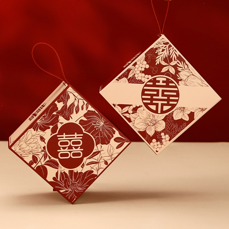 喜糖盒2024婚礼订婚礼盒糖盒结婚喜糖盒子中式高级感包装盒大号酒红