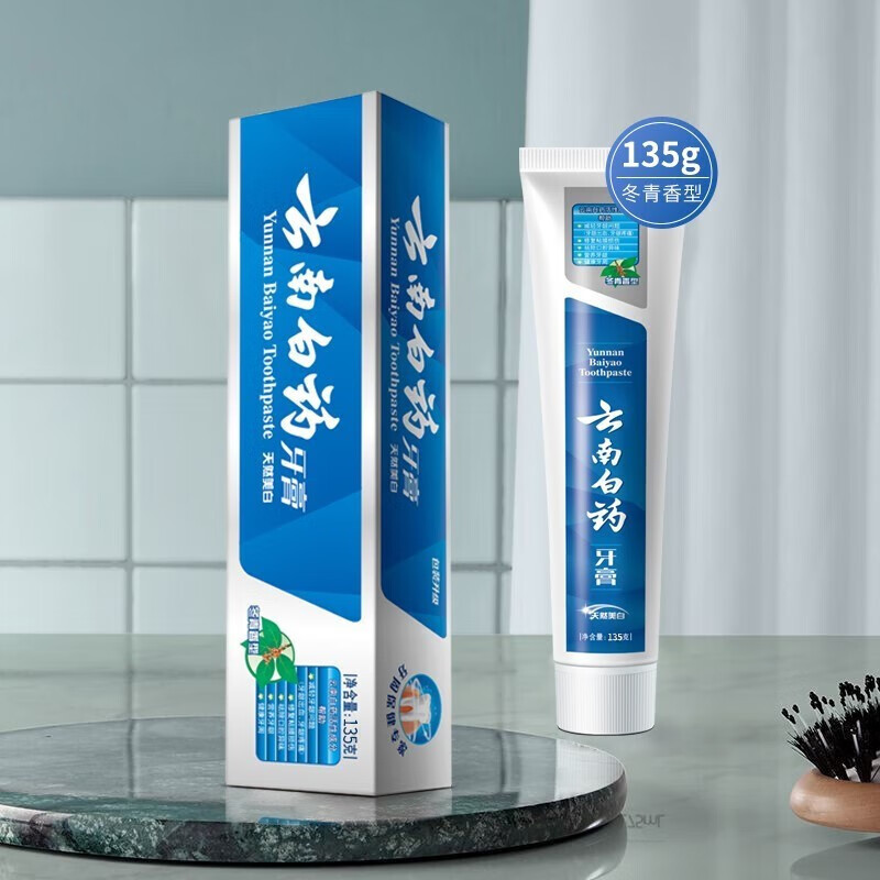 云南白药(YUNNAN BAIYAO)冬青香型牙膏 135g