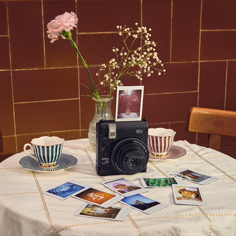 INSTAX 胶片相机 mini99 黑色 54*86mm 相纸 B门功能 潮流塑料机身 轻巧便携拍照神器高清大图
