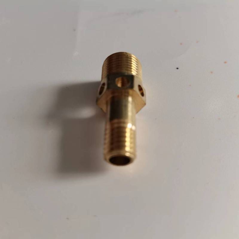 帮客材配 全新原装法迪欧燃气灶(液化气)主喷嘴2个通用2G08 2B08 2G11 JZY- 2B11高清大图