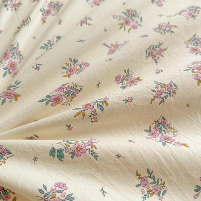 亿洛莱 被子 150*200cm 3斤 床高清大图