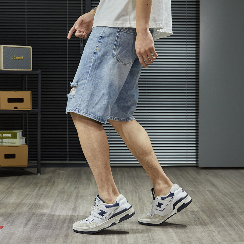 [1.5折价50元]唐狮夏季新款破洞牛仔短裤男浅色薄款直筒裤子美式高街潮牌WP