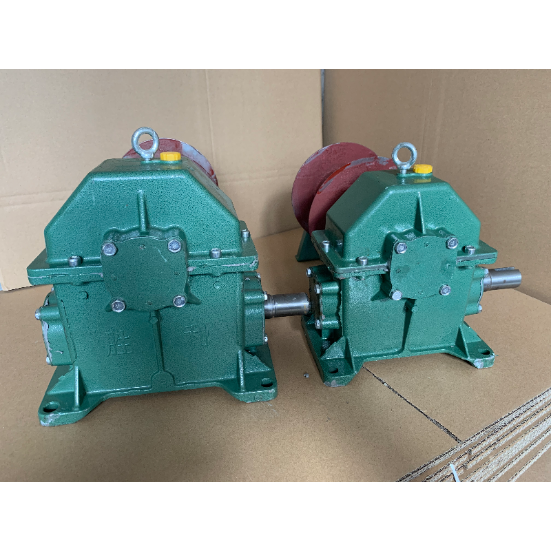 小吊机减速器变速齿轮箱牙箱1比8齿铜齿轮限重-4百公斤电机带动