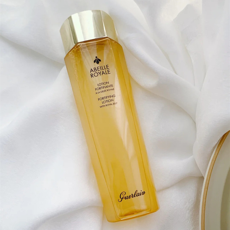 娇兰(Guerlain)帝皇蜂姿蜜润精粹水300ml 爽肤水保湿滋润细嫩透亮润泽高清大图