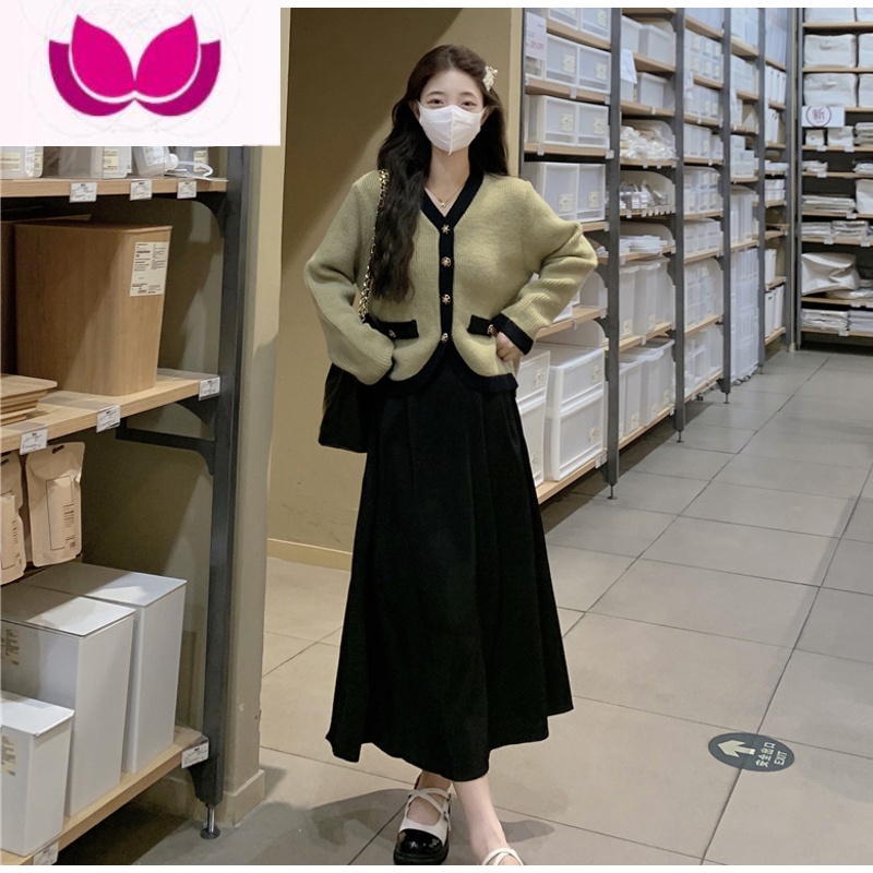 七斓2023新款女装茶系温柔穿搭整套搭配毛衣连衣裙子小香风套装高清大图