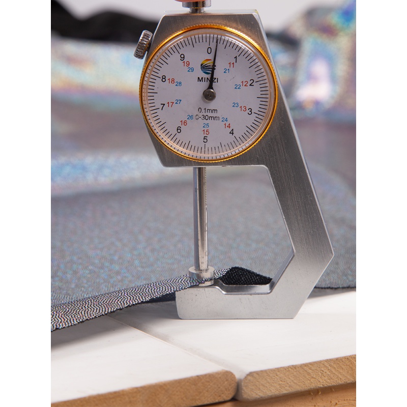 家柏饰(CORATED)镭射幻彩布料 七彩烫金布背景布反光演出服diy面料星星纱 雾紫色/1米价高清大图