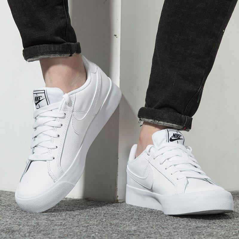Nike/耐克 女鞋 2020年新款 Nike Court Royale AC 运动休闲小白鞋 AO2810-102
