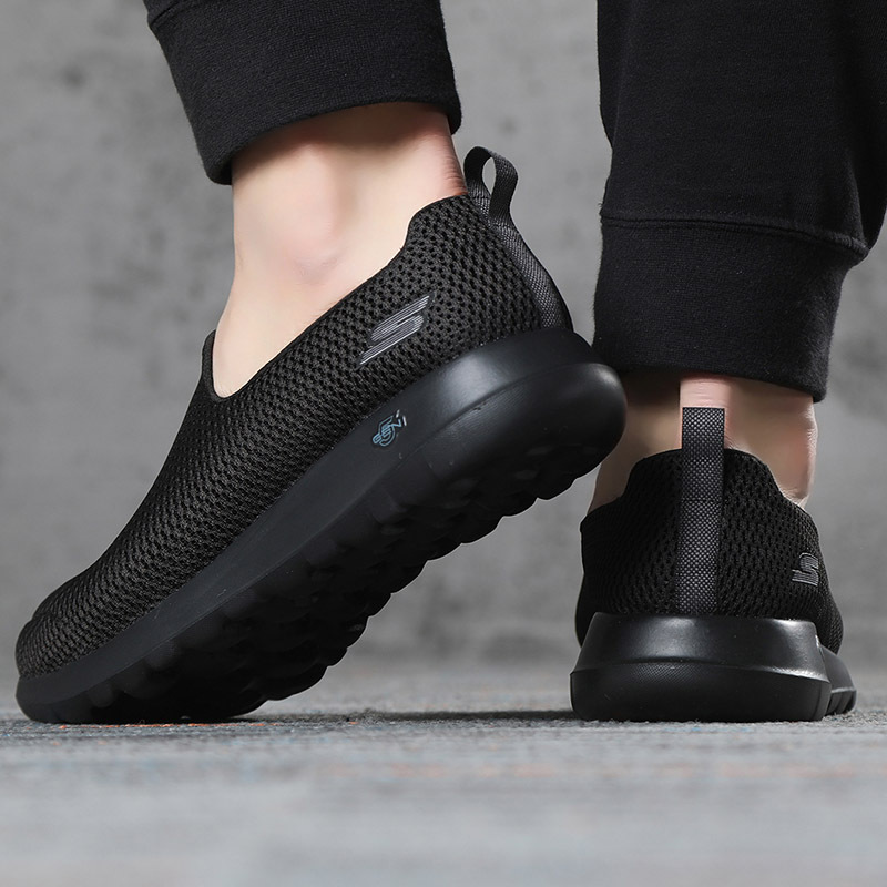 Skechers/斯凯奇男鞋新款轻质一脚穿健步鞋透气运动休闲鞋54600-BBK ZP