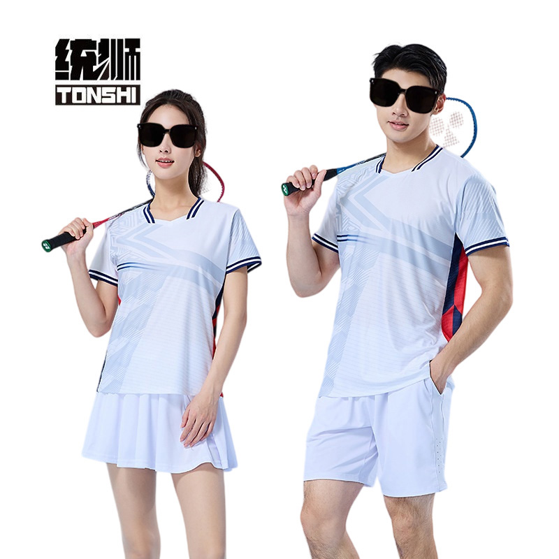 统狮 羽毛球服 E67 套高清大图