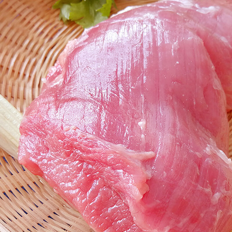 暖心驿站 云蒙山铁骨黑猪肉组合B款高清大图