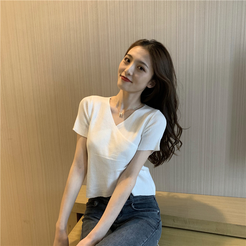 新款百搭显瘦v领性感修身针织衫短袖t恤上衣