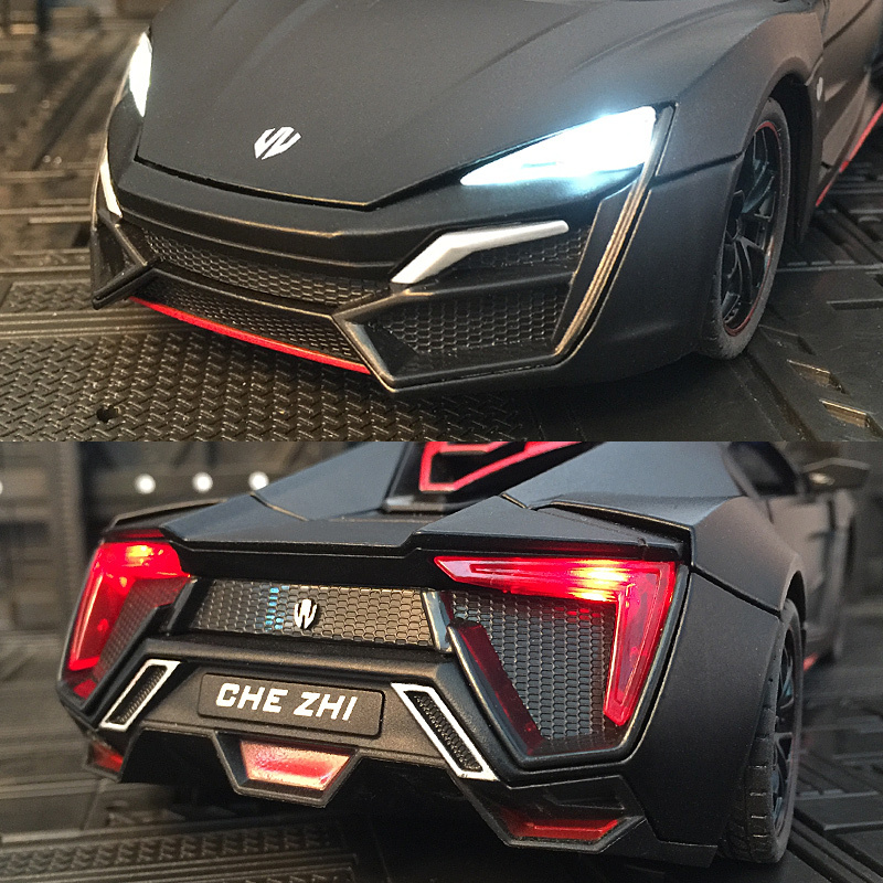 1比24莱肯跑车模型[白色-声光版] 1:24仿真莱肯lykan合金汽车模型