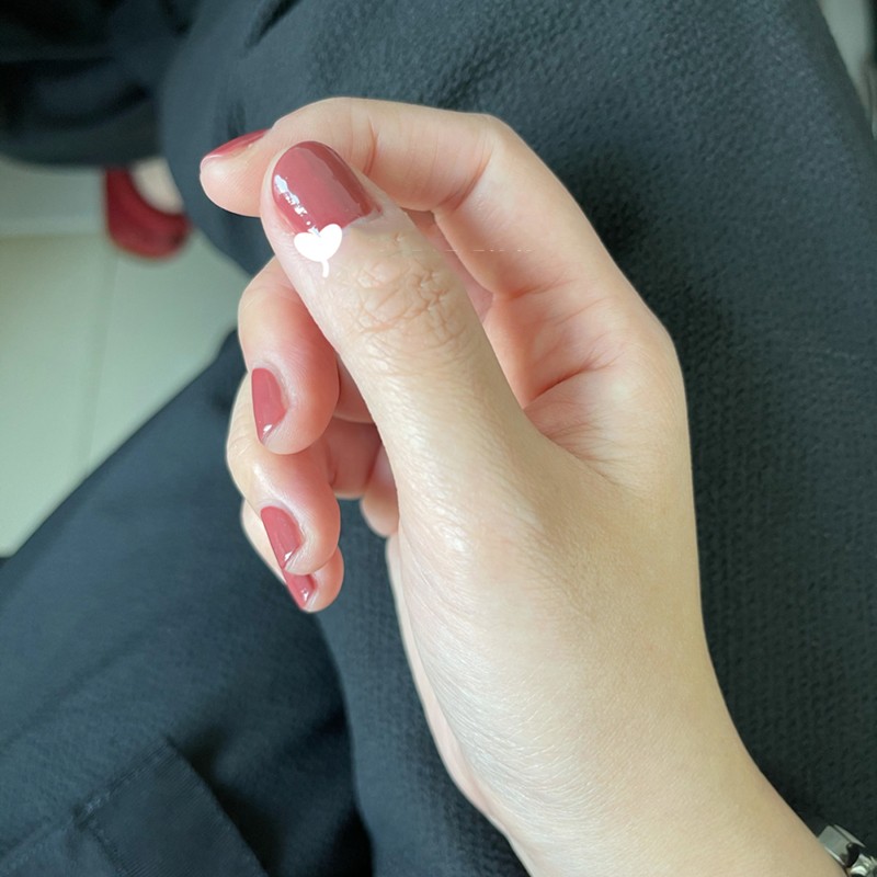 迪奥(Dior)指甲油炫亮持久滋养强韧打底显白美甲底油 558#玫瑰棕色高清大图