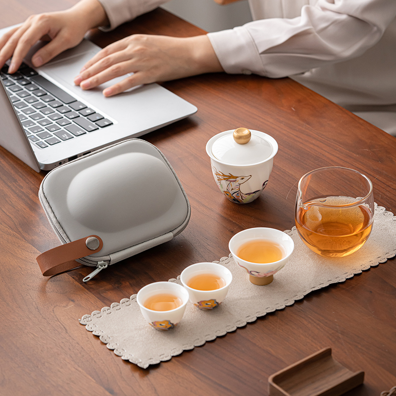 苏氏陶瓷(SUSHI CERAMICS)九色祥鹿旅行便捷配主人杯茶具