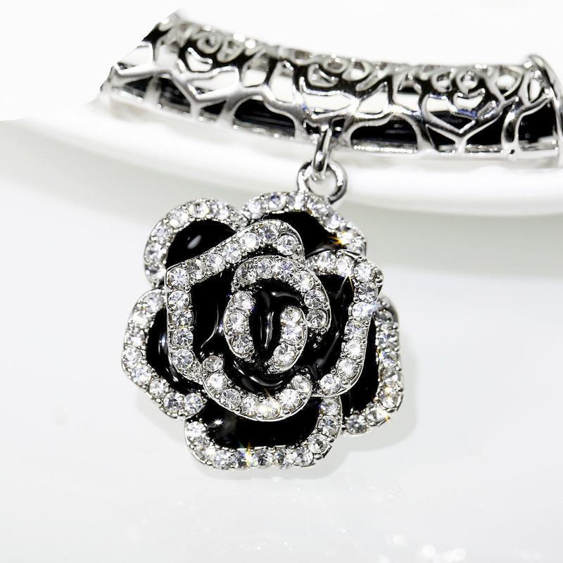 气质玫瑰花短款装饰韩国时尚百搭复古项链女ins不掉色配饰锁骨链