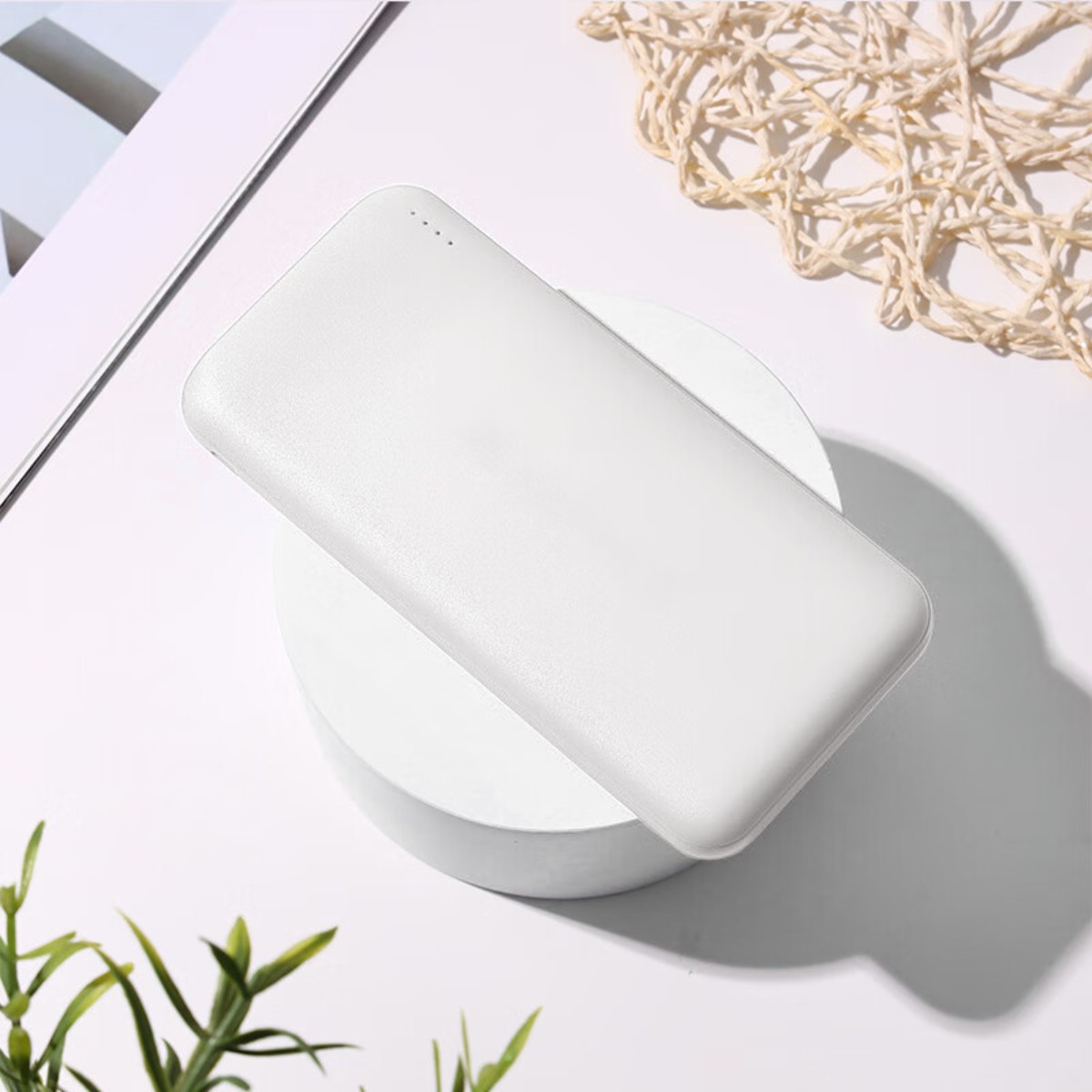 魔元(MOYEEO)国标3C认证充电宝可上飞机10000毫安大容量双向快充轻薄小巧随身便携移动电源企业定制 10000m高清大图