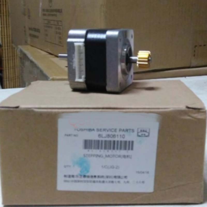 输稿器电机 东芝5015AC高清大图