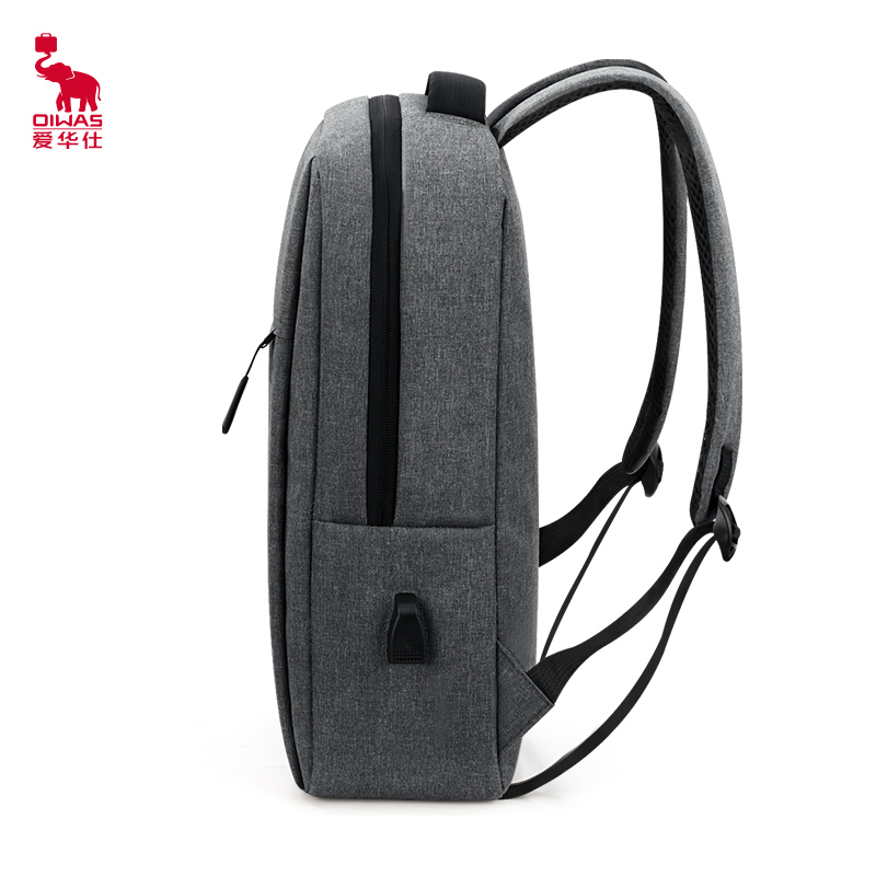 爱华仕(OIWAS) 商务通勤差旅便携外置USB充电口简约双肩包(颜色随机) OCB4449高清大图