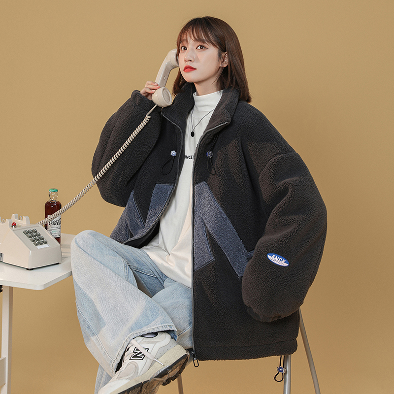 DEBRAND羊羔绒外套女ins潮2021冬季新款加厚保暖字母印花百搭棉衣
