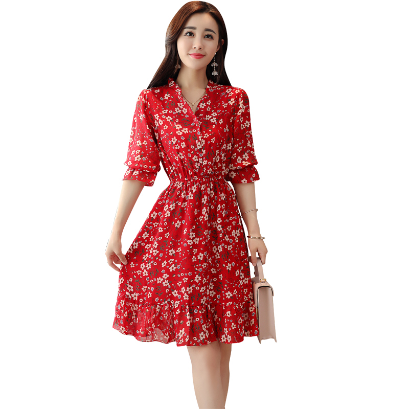 红裙子女士新品赫本小红裙收腰显瘦碎花雪纺大红色连衣裙女夏度假