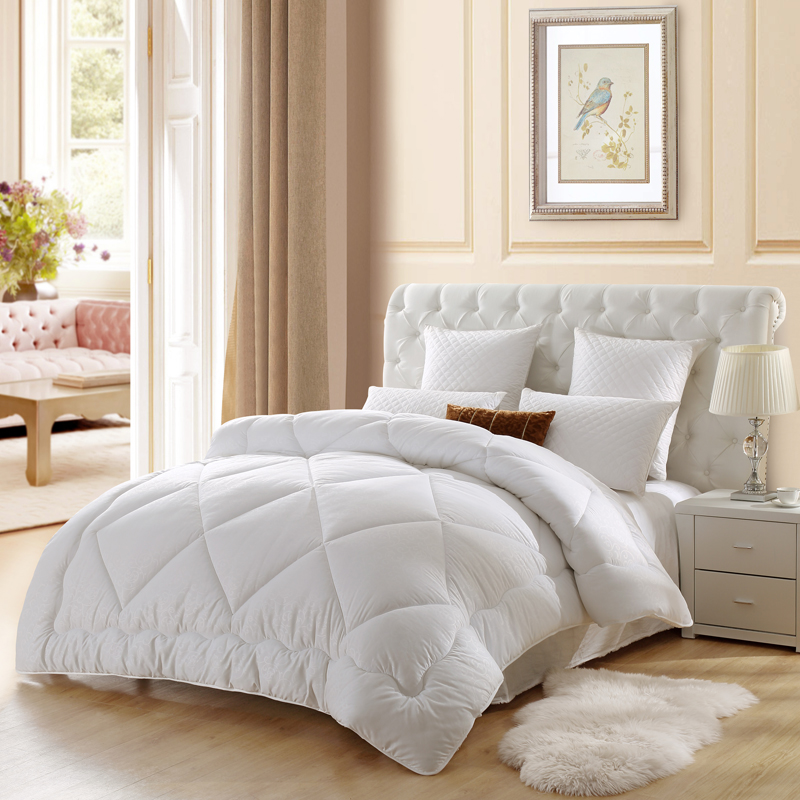 LOVO 纤维被子春秋被冬被 四孔纤维春秋被白 洋洋繁花 艺芸四孔 轻柔洋洋高清大图