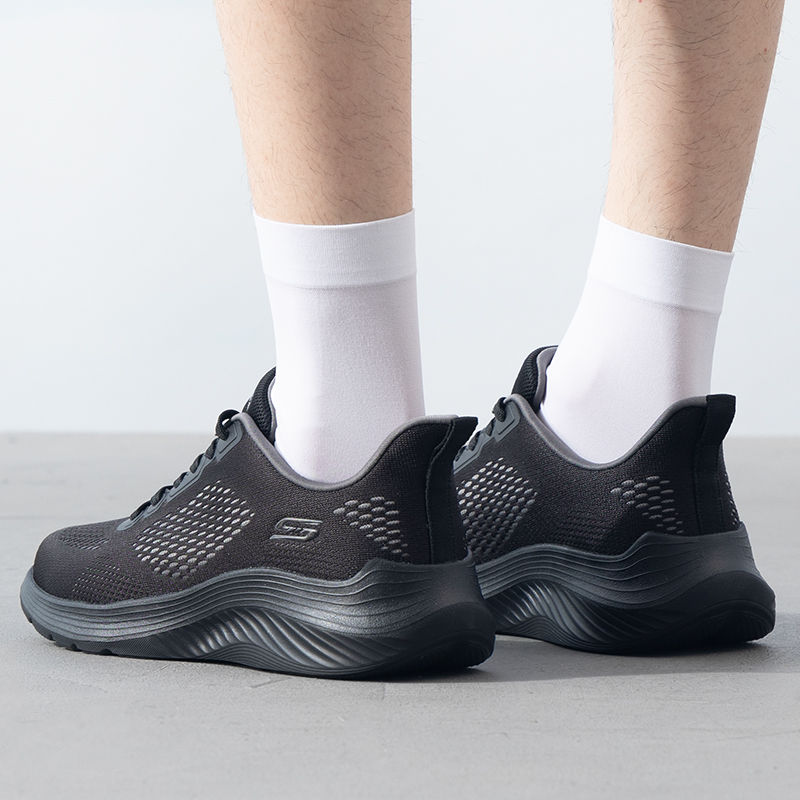 Skechers斯凯奇男鞋新款款减震耐磨轻便网面透气运动休闲跑步鞋118220-BBK ZP高清大图