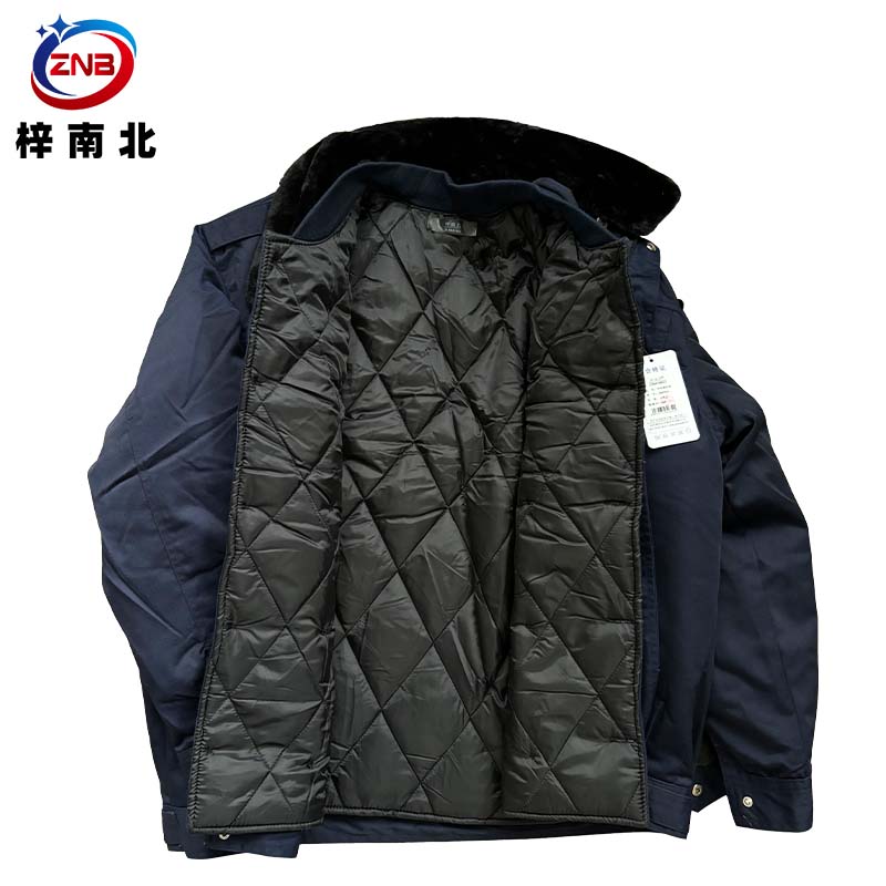 梓南北 棉衣防寒服套装ZN/F125套高清大图