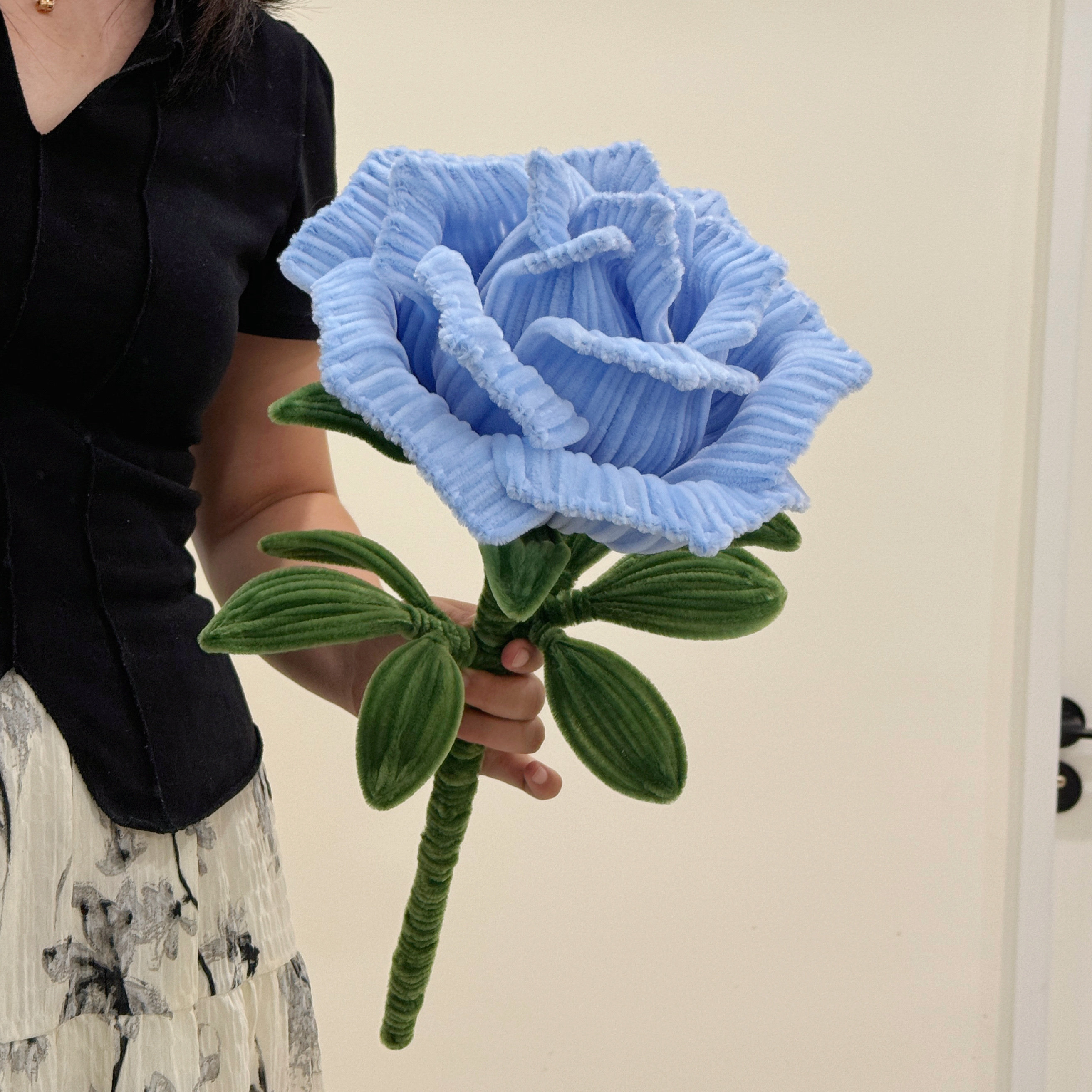 巨型扭扭棒手工diy材料包仿真玫瑰永生花束-巨型玫瑰花材料包[渐变蓝]高清大图