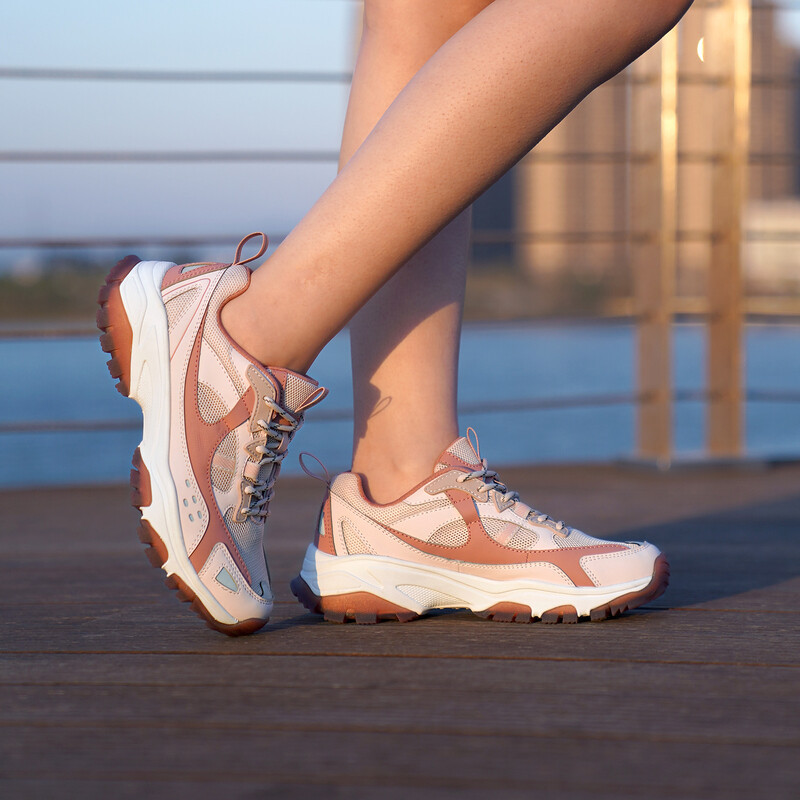 探路者户外徒步鞋女春夏季新款户外透气防滑耐磨女式低帮户外女鞋轻便