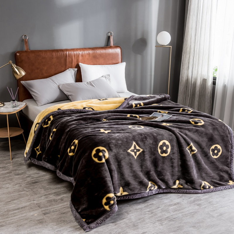 新款拉舍尔毛毯加厚保暖双层毛茸毯床单盖拉舍尔毛毯被子