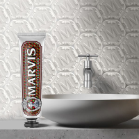 MARVIS玛尔仕清甜琥珀牙膏75ml 持久清新洁净皓齿淡淡松香