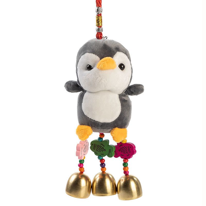 草莓卡通毛绒小风铃挂饰可爱车载铜铃铛挂件哄宝宝店铺进门提醒门铃铛