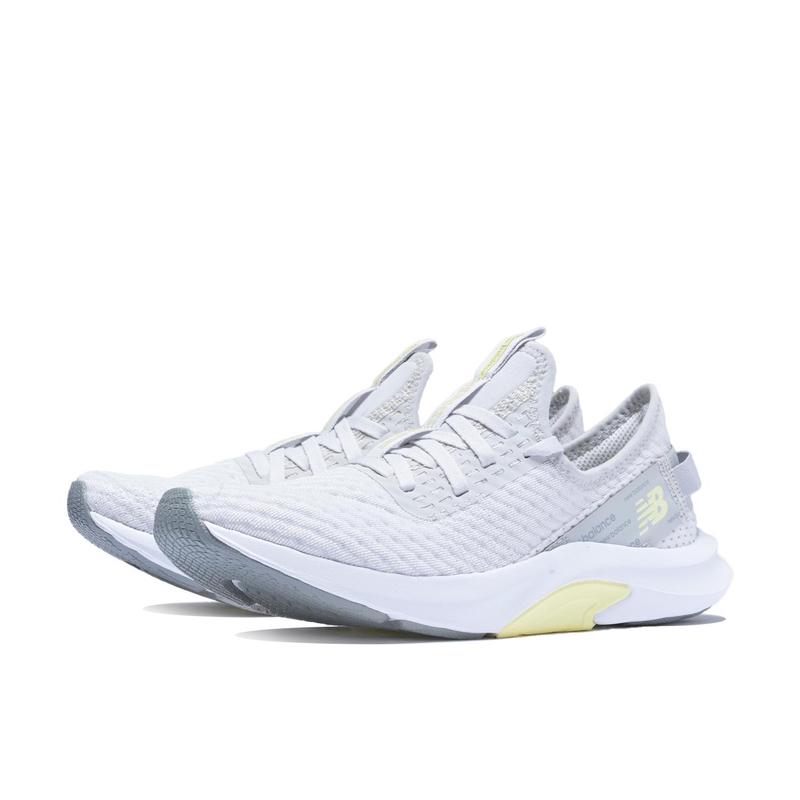 新百伦(New Balance)女跑步鞋轻便缓震透气舒适时尚百搭运动户外高清大图