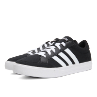adidas阿迪达斯新款男子篮球场下休闲系列篮球鞋AW3890 1号黑色/亮白 39码