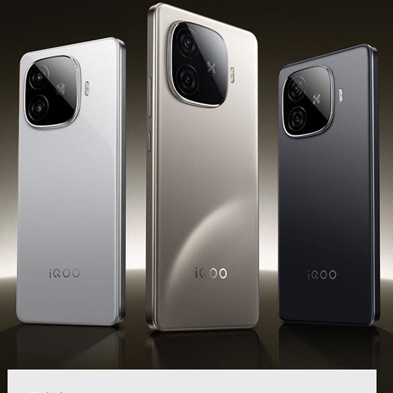 iQOO Z9 Turbo+ 月影钛 16GB+512GB 天玑9300+旗舰芯片 5000万像素 144Hz高刷 80高清大图
