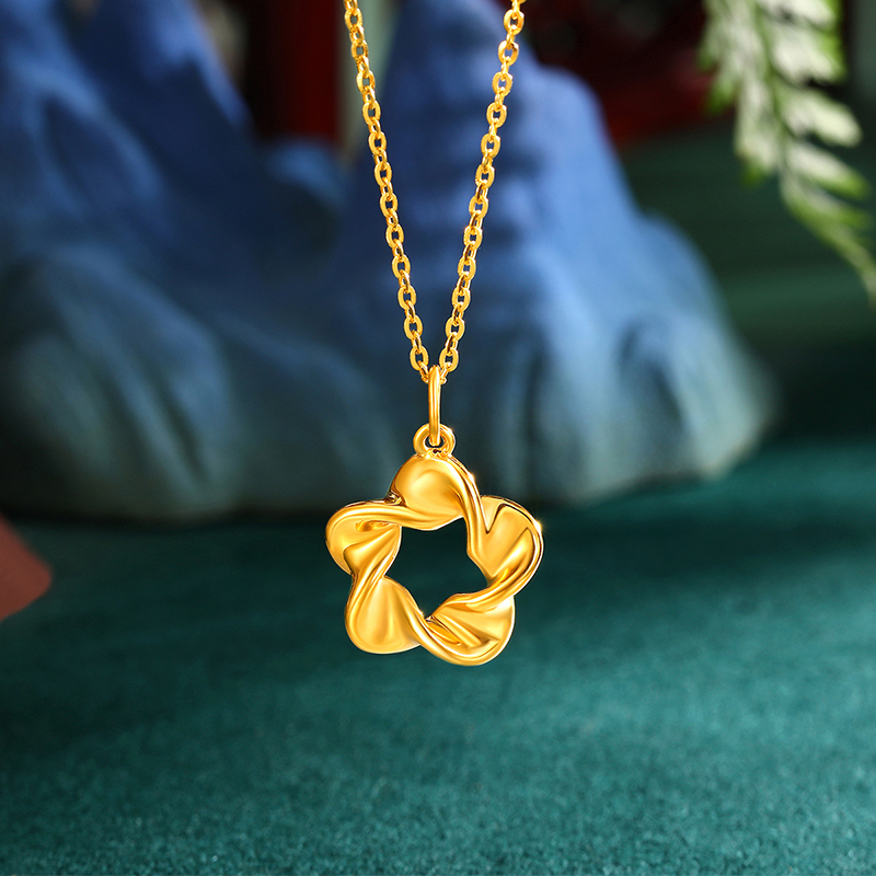 梦金园桃花黄金吊坠镂空几何花朵足金吊坠优雅花儿硬金坠子女士配银链