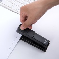 得力(deli)经济型金属材质订书机(24/6或者26/6钉型)黑色0426JM
